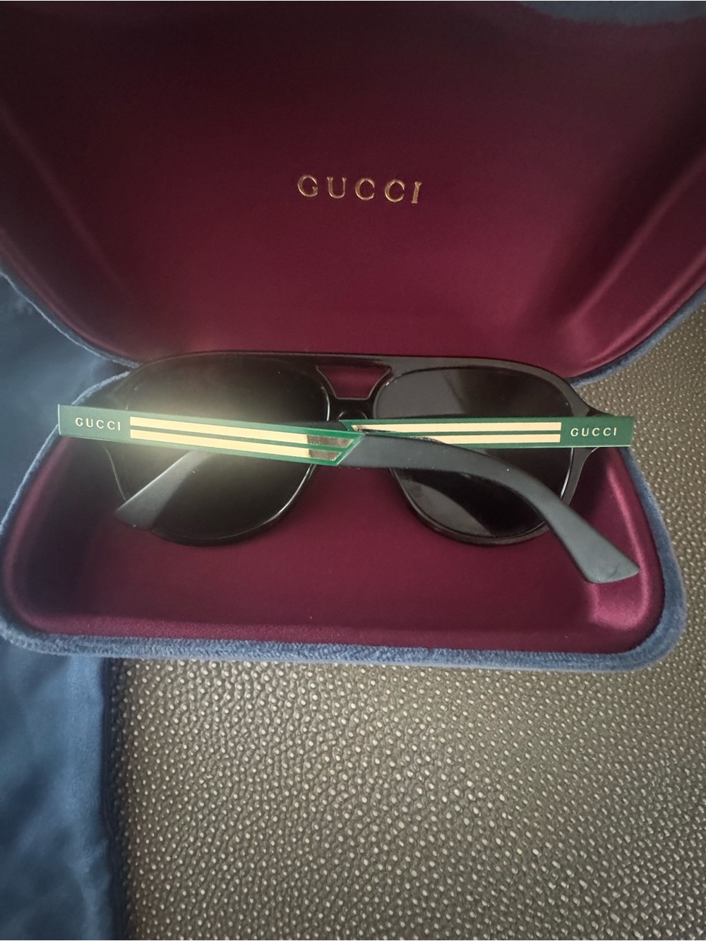 Gucci Tortoiseshell Frame Sunglasses with Green Temples - Picture 6 of 6